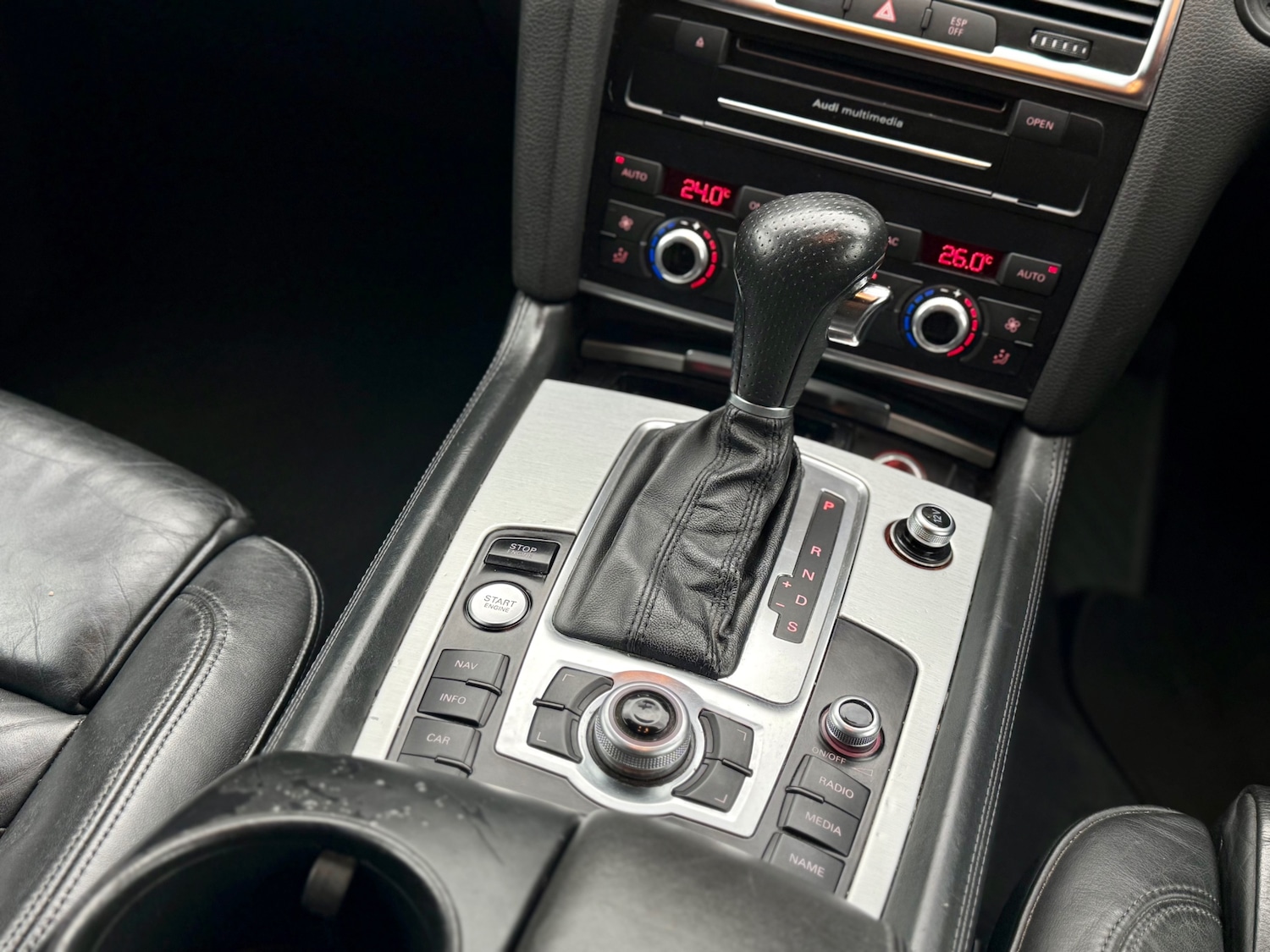 Used Audi Q7 2010 for sale - 77189556: Photo 26