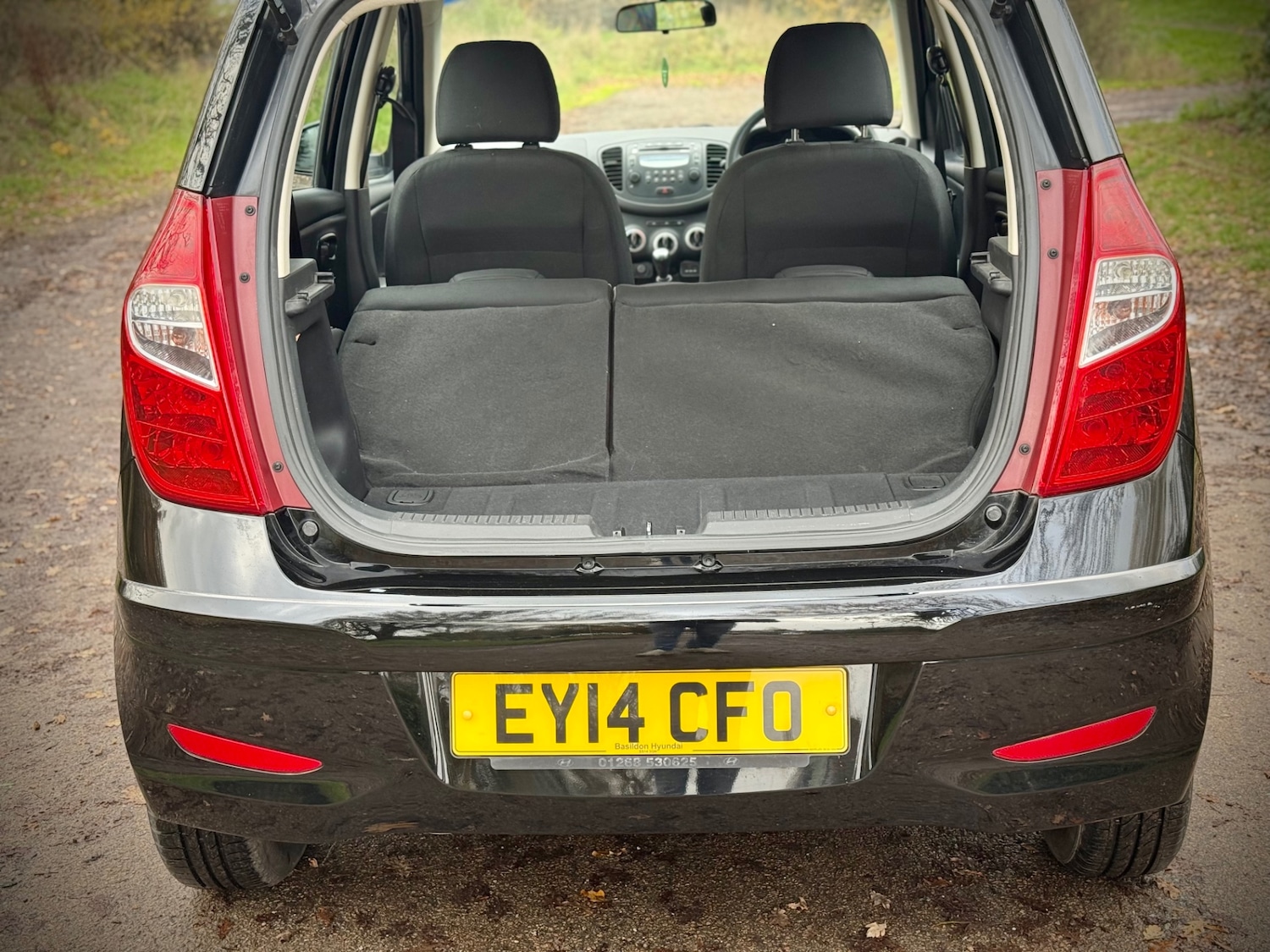 Used Hyundai i10 2014 for sale - 76854748: Photo 32