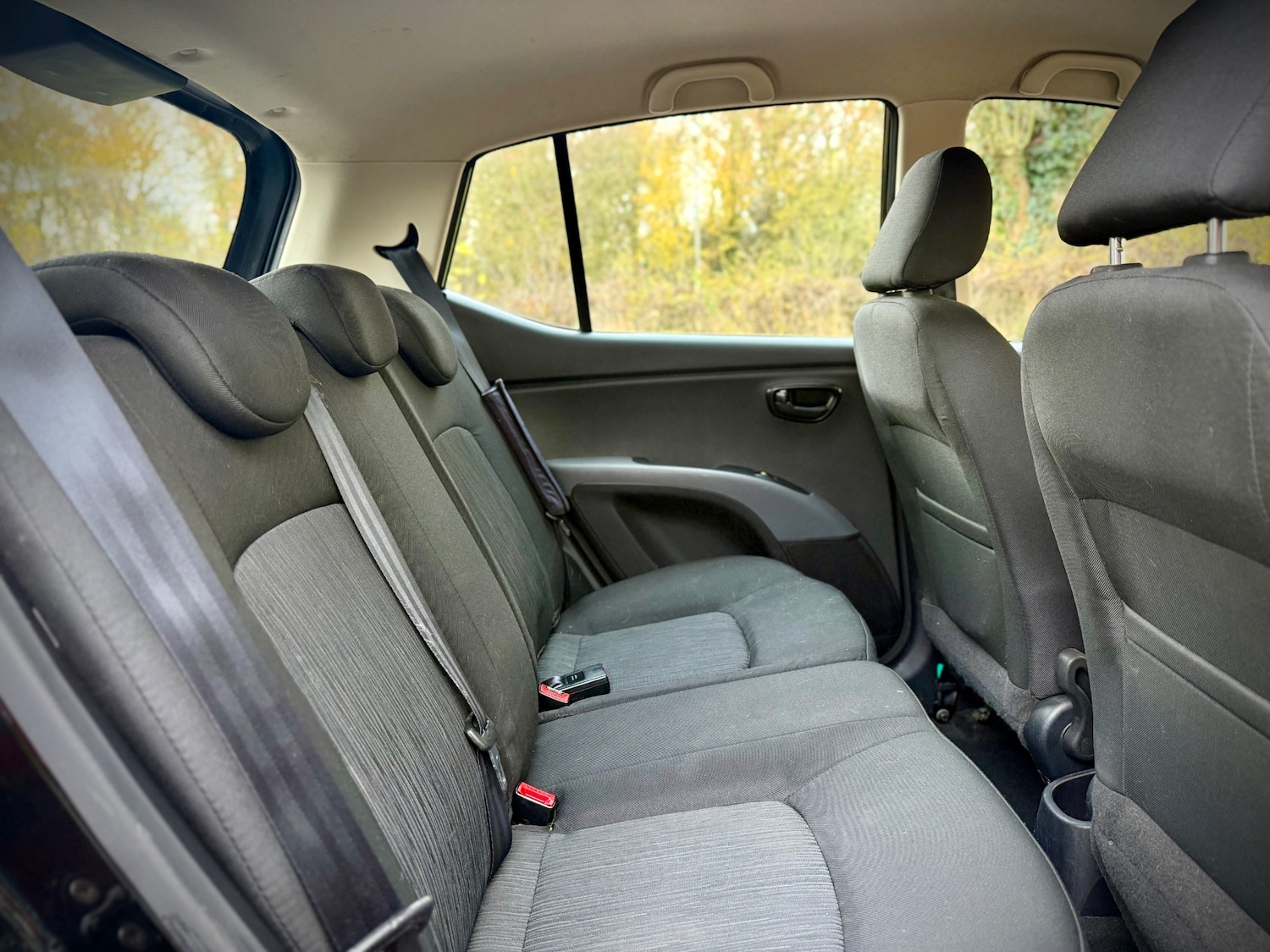 Used Hyundai i10 2014 for sale - 76854748: Photo 47