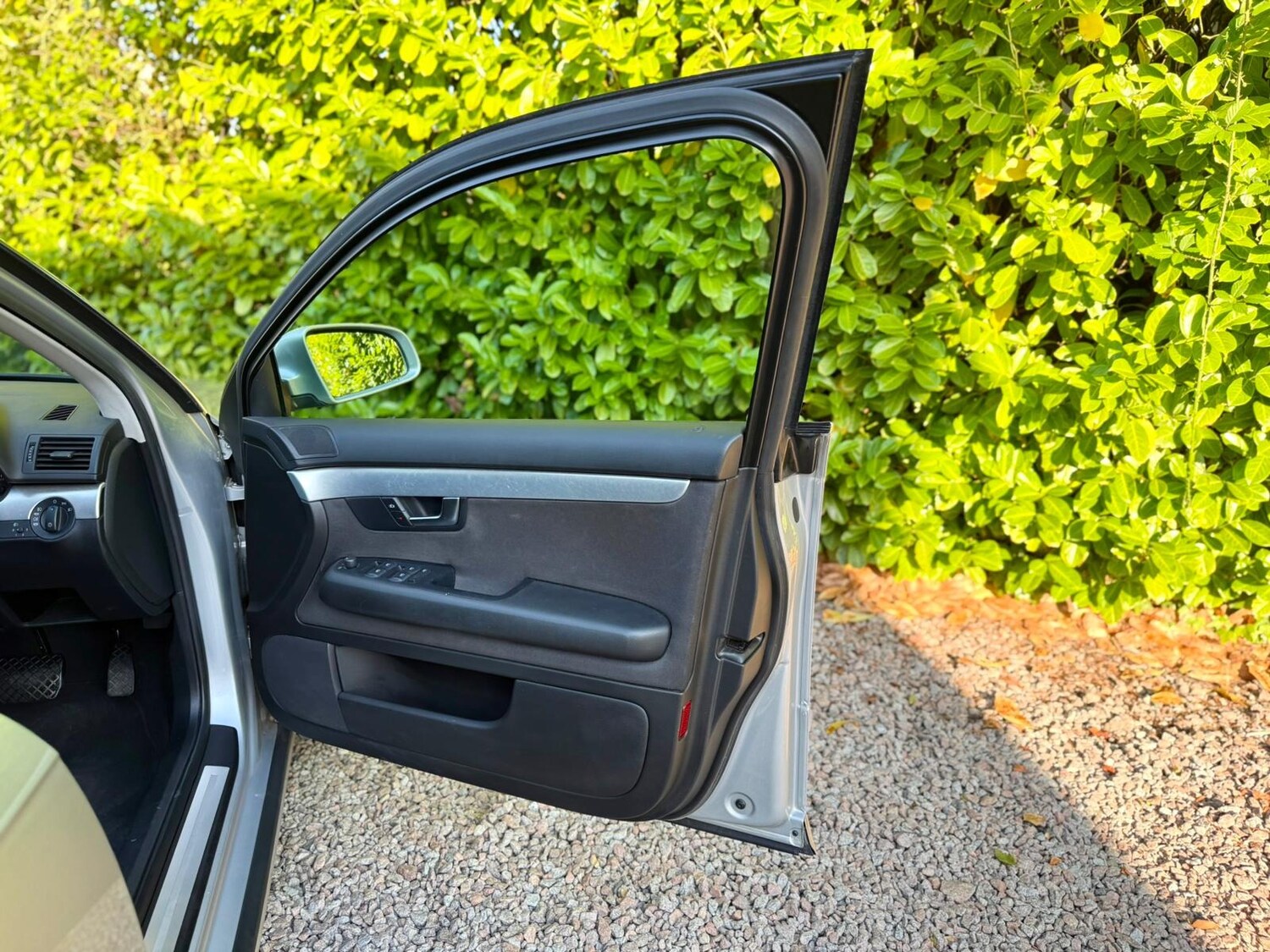 Vehicle 99