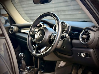 Used MINI Hatch 2017 for sale - 77792558: Photo