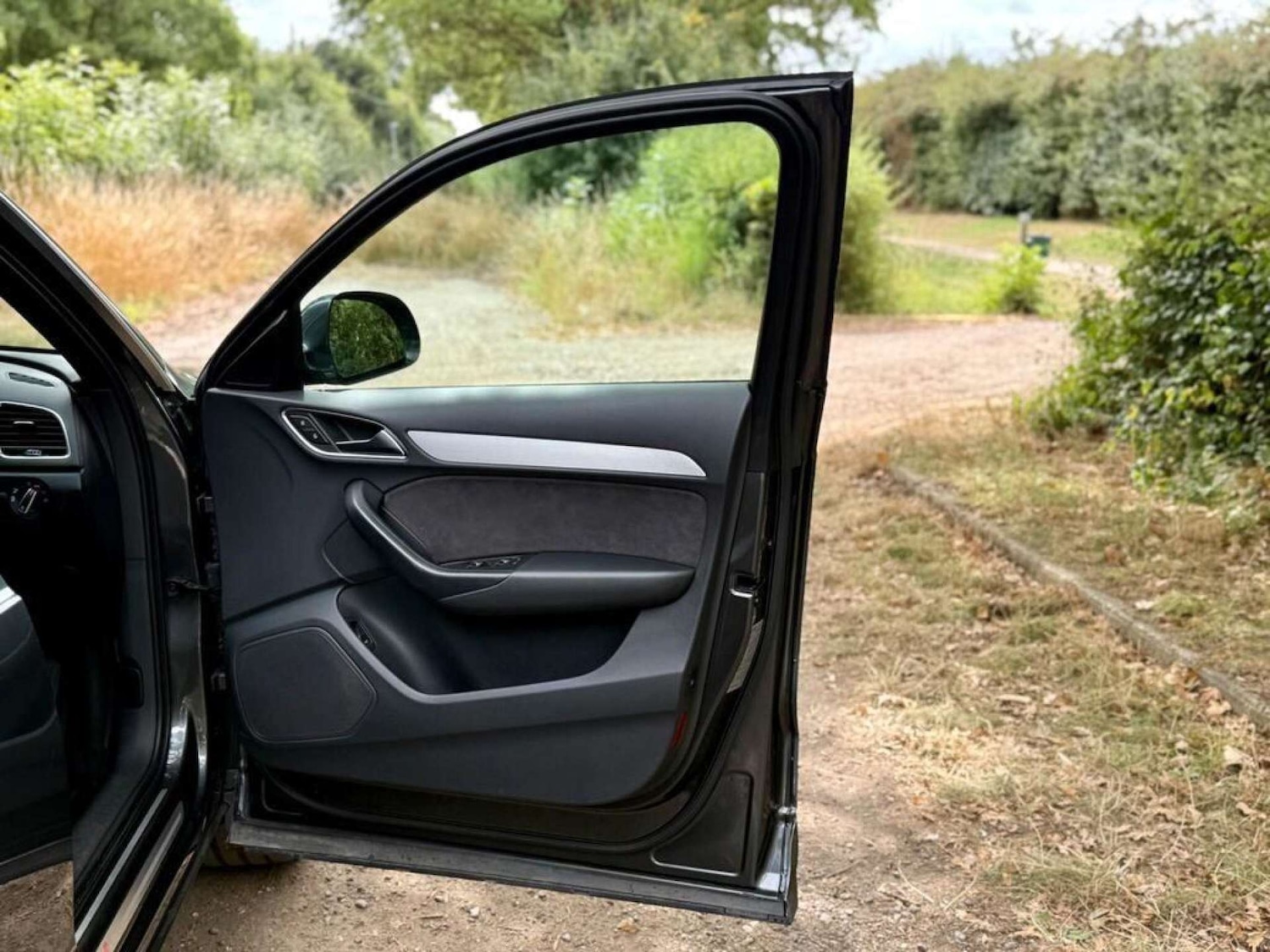 Used Audi Q3 2016 for sale - 77270967: Photo 35