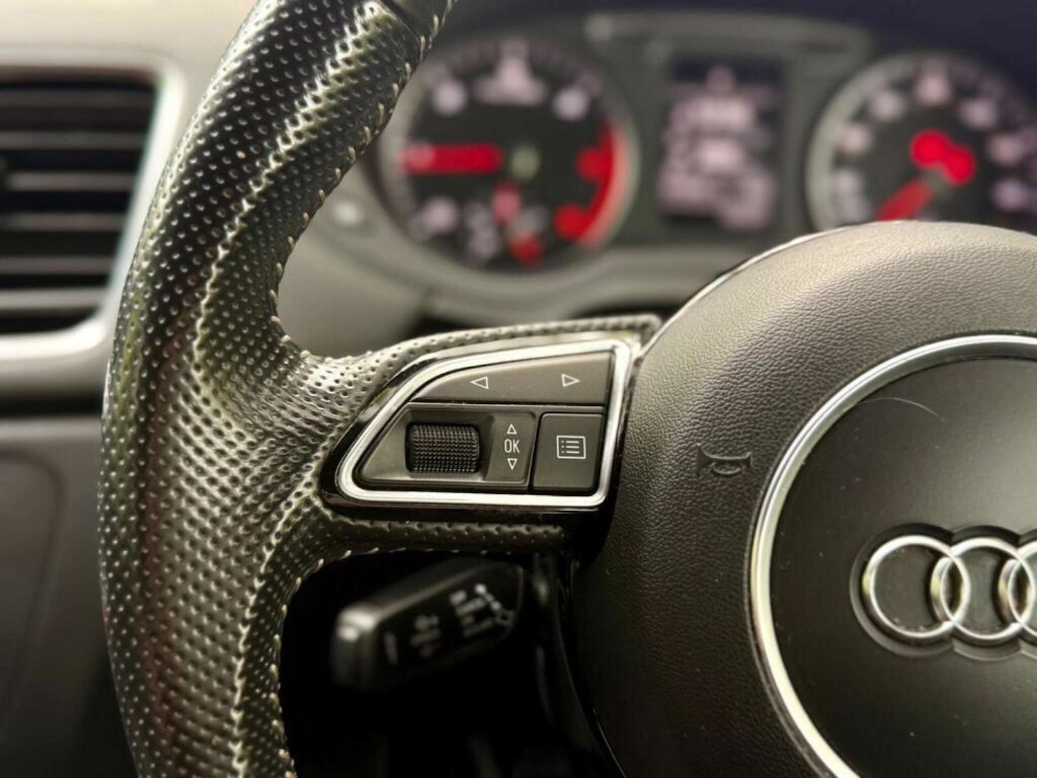 Used Audi Q3 2016 for sale - 77270967: Photo 69