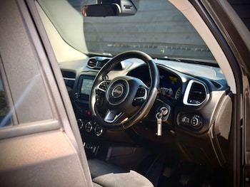 Used Jeep Renegade 2017 for sale - 78465604: Photo