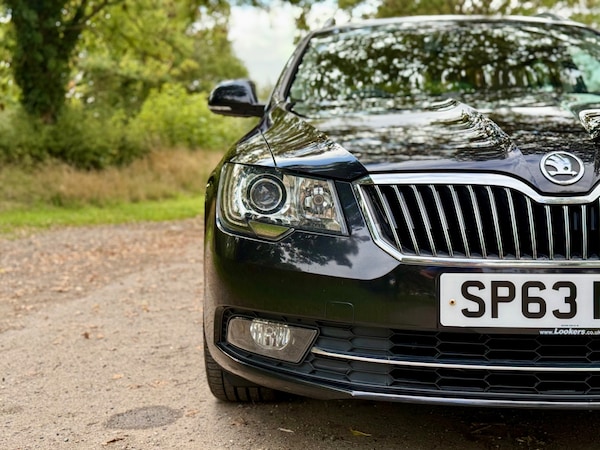 Used Skoda Superb 2013 for sale - 76225461: Photo 19