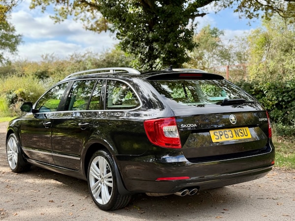 Used Skoda Superb 2013 for sale - 76225461: Photo 23