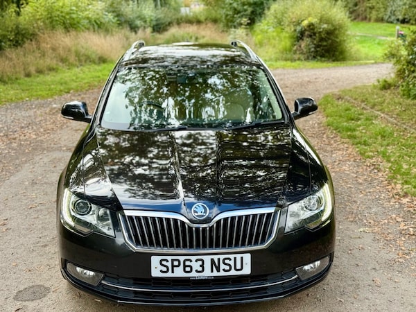 Used Skoda Superb 2013 for sale - 76225461: Photo 27
