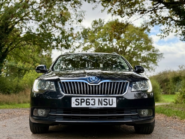 Used Skoda Superb 2013 for sale - 76225461: Photo 35