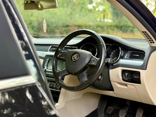 Used Skoda Superb 2013 for sale - 76225461: Photo 3