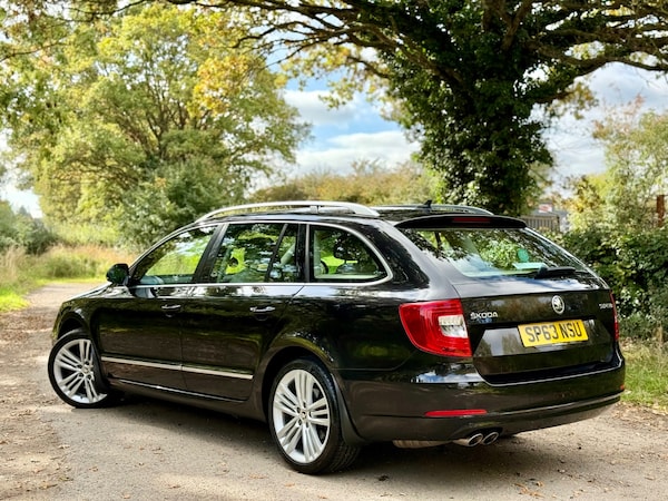 Used Skoda Superb 2013 for sale - 76225461: Photo 43