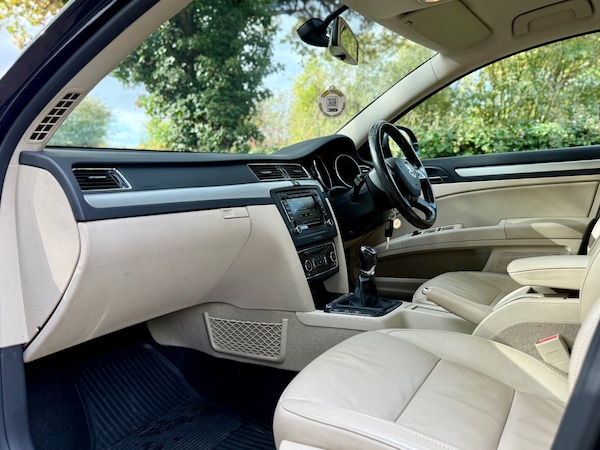 Used Skoda Superb 2013 for sale - 76225461: Photo 75