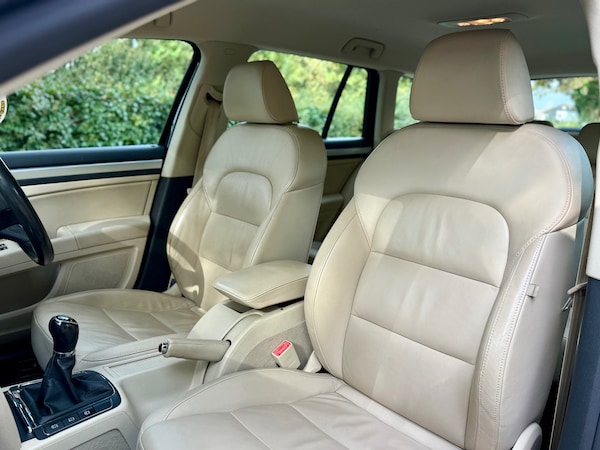 Used Skoda Superb 2013 for sale - 76225461: Photo 77