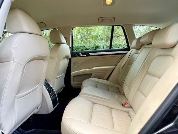 Used Skoda Superb 2013 for sale - 76225461: Photo 84