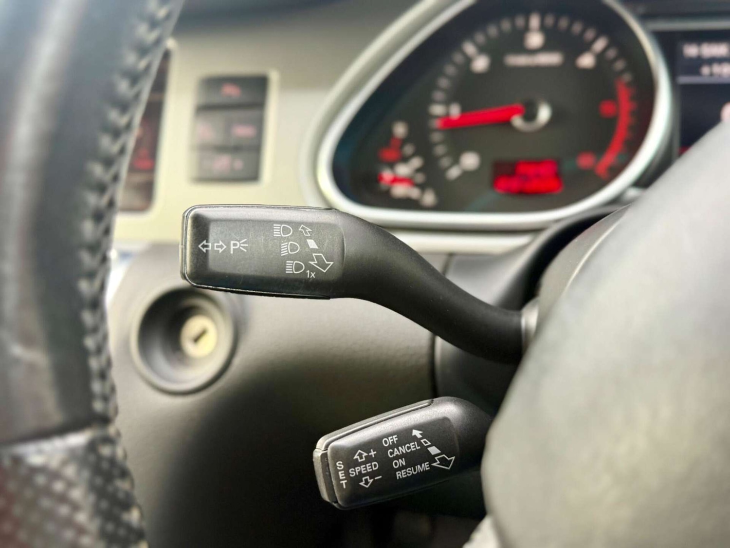 Used Audi Q7 2010 for sale - 77270961: Photo 18