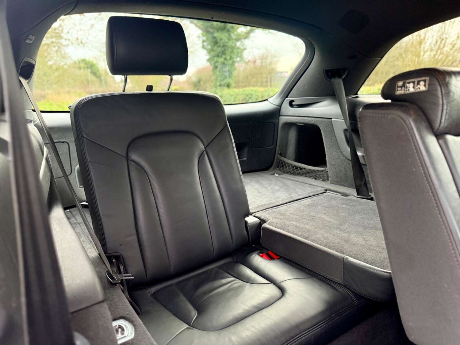 Used Audi Q7 2010 for sale - 77270961: Photo 29