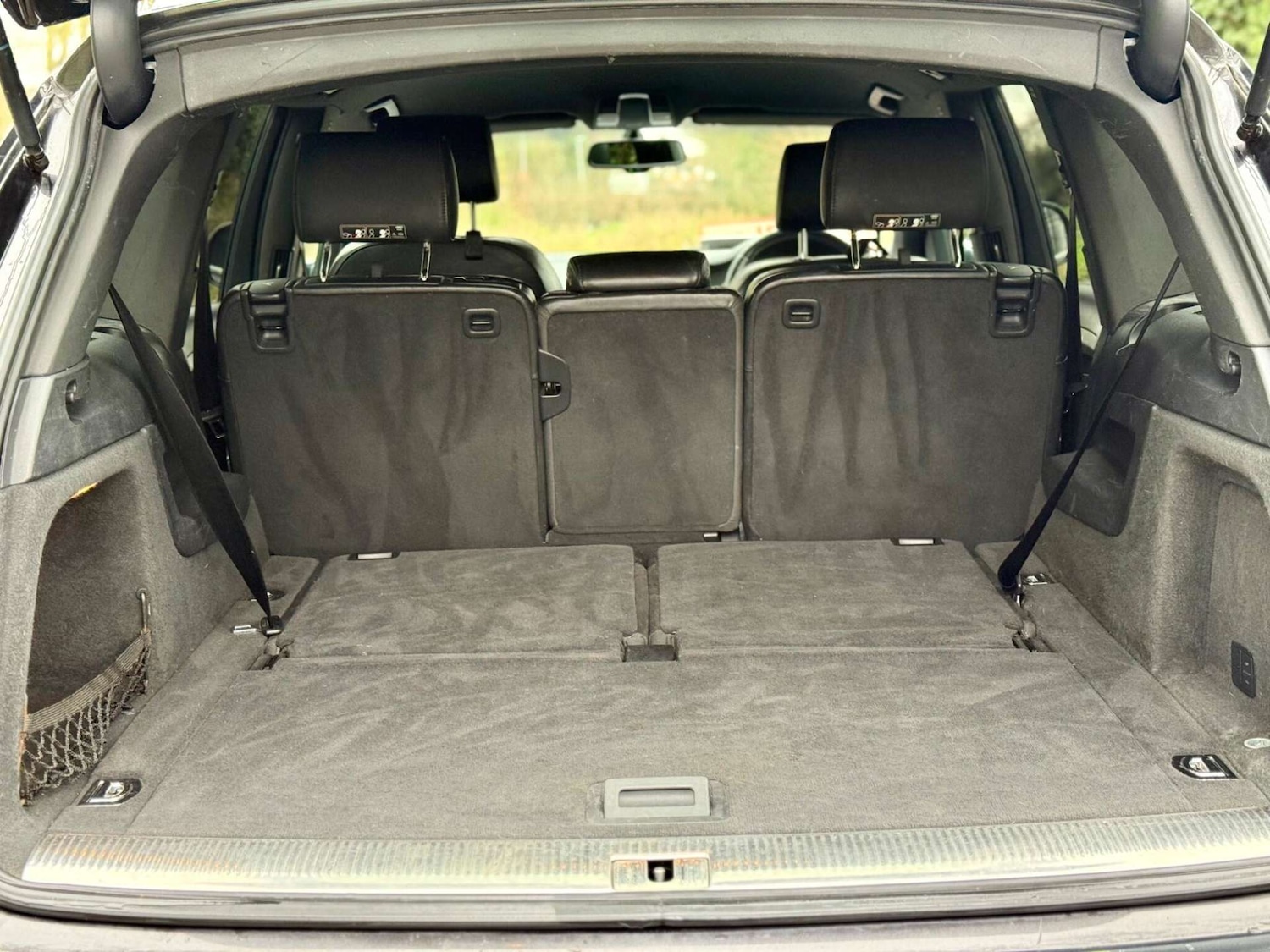 Used Audi Q7 2010 for sale - 77270961: Photo 32