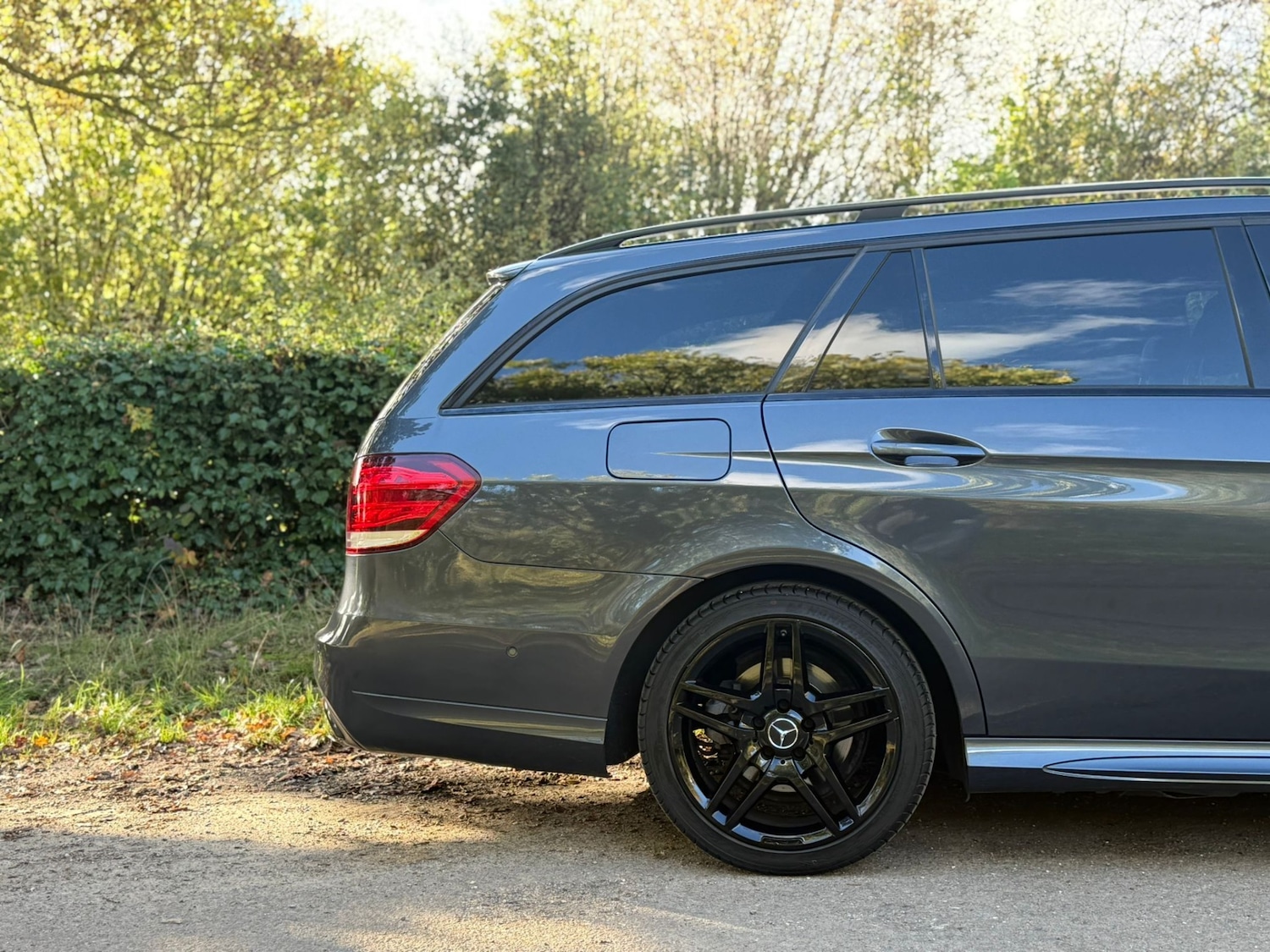 Used Mercedes-Benz E Class 2015 for sale - 76362883: Photo 10