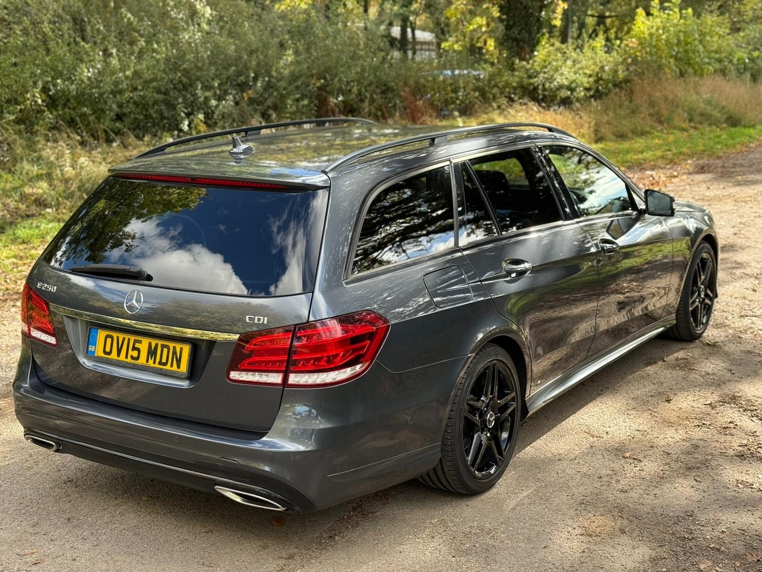 Used Mercedes-Benz E Class 2015 for sale - 76362883: Photo 29