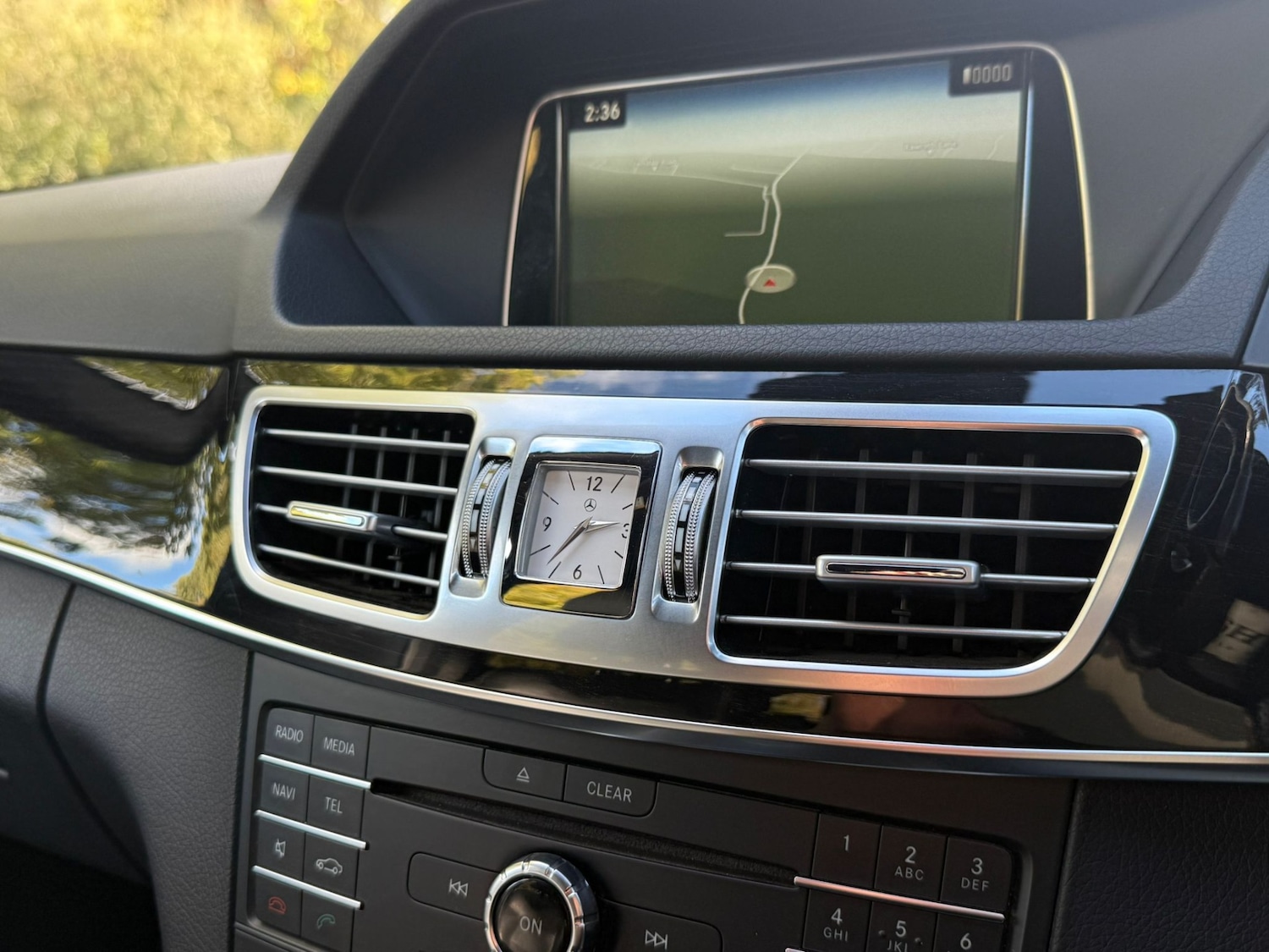 Used Mercedes-Benz E Class 2015 for sale - 76362883: Photo 4