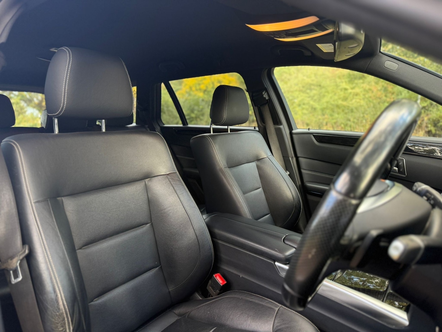 Used Mercedes-Benz E Class 2015 for sale - 76362883: Photo 59