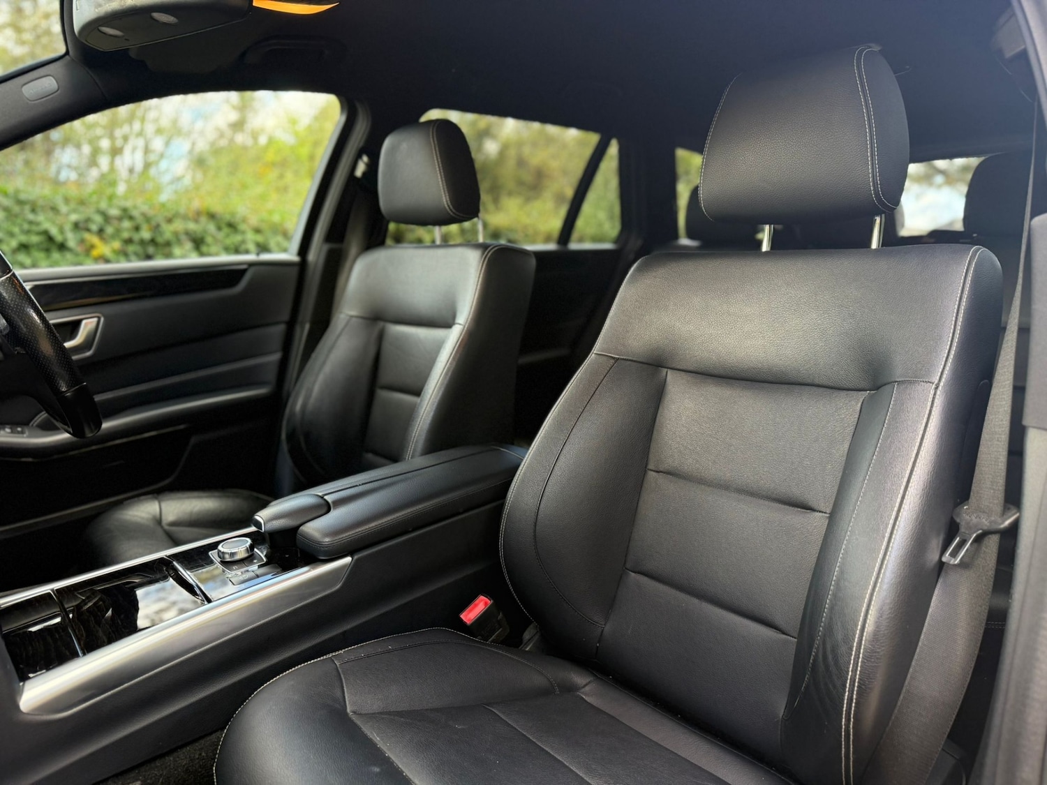 Used Mercedes-Benz E Class 2015 for sale - 76362883: Photo 62