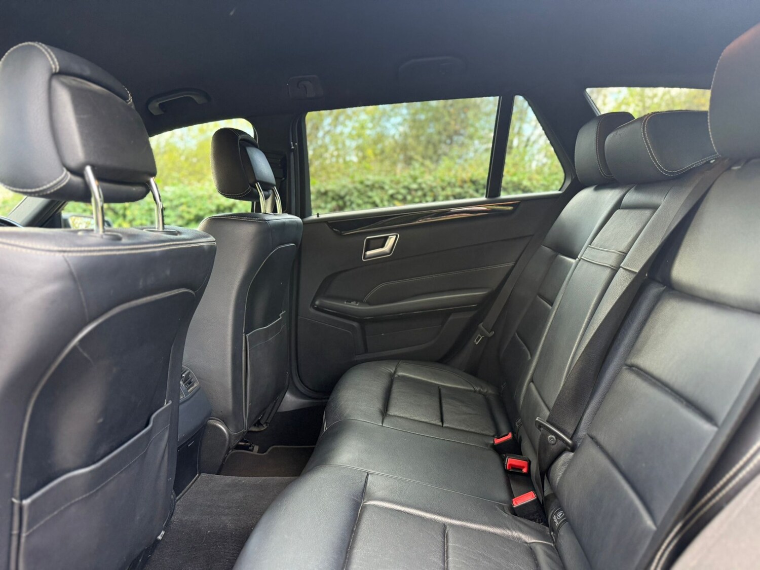 Used Mercedes-Benz E Class 2015 for sale - 76362883: Photo 67