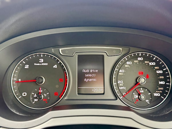 Used Audi Q3 2016 for sale - 75679986: Photo 77