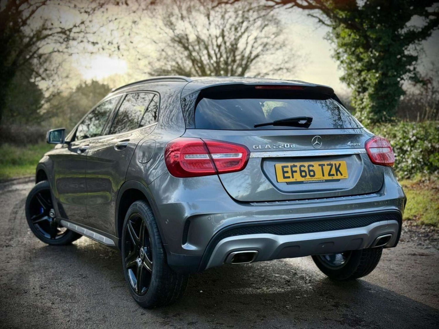 Used Mercedes-Benz GLA 2016 for sale - 77270965: Photo 2