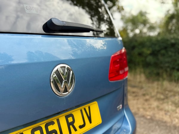 Used Volkswagen Touran 2012 for sale - 75711579: Photo 27