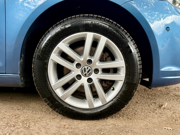 Used Volkswagen Touran 2012 for sale - 75711579: Photo 40