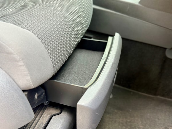 Used Volkswagen Touran 2012 for sale - 75711579: Photo 48