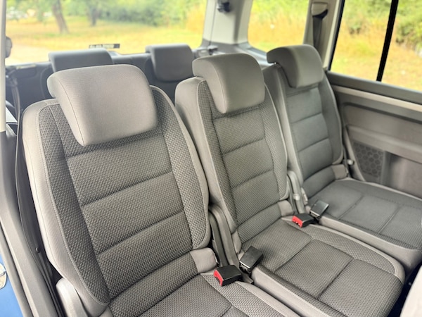 Used Volkswagen Touran 2012 for sale - 75711579: Photo 54