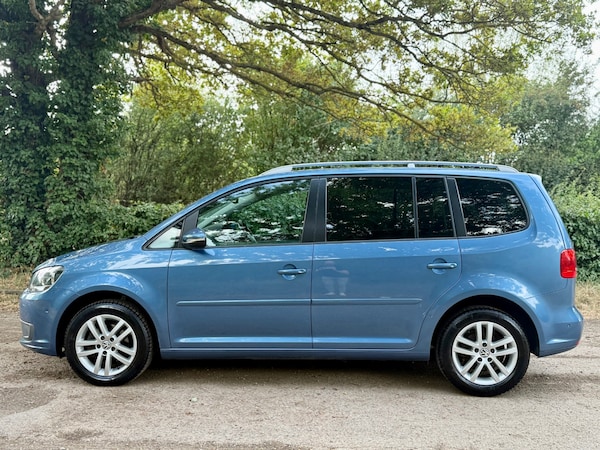 Used Volkswagen Touran 2012 for sale - 75711579: Photo 7