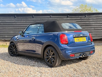 Used MINI Convertible 2017 for sale - 78568275: Photo