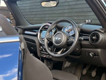 Used MINI Convertible 2017 for sale - 78568275: Photo