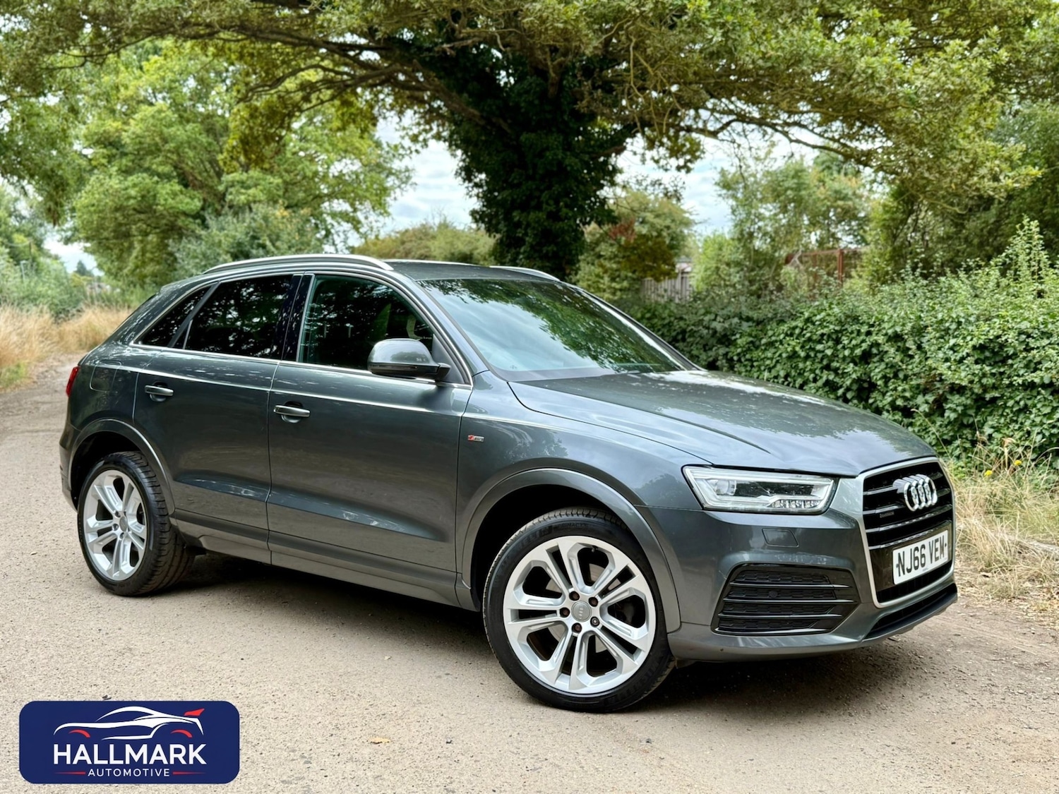 Used Audi Q3 2016 for sale - 76750331: Photo 1