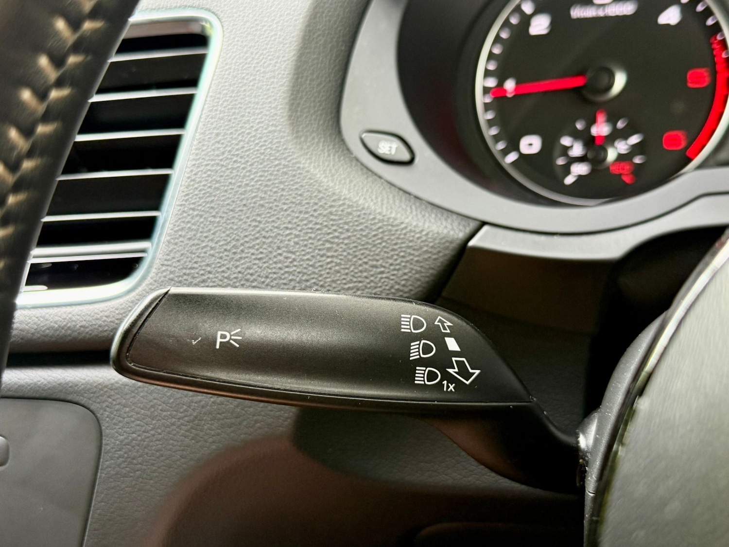 Used Audi Q3 2016 for sale - 76750331: Photo 40