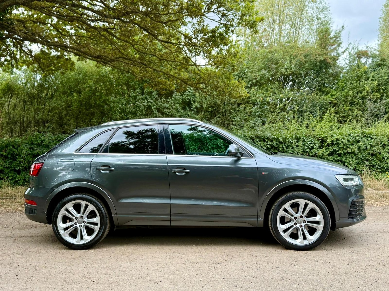 Used Audi Q3 2016 for sale - 76750331: Photo 6