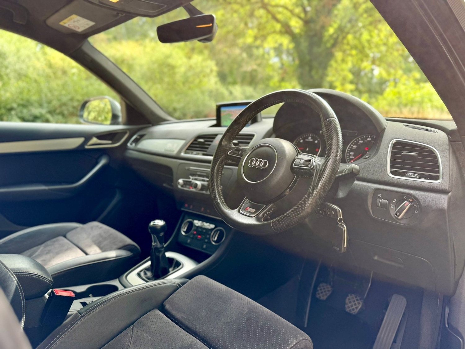 Used Audi Q3 2016 for sale - 76750331: Photo 64