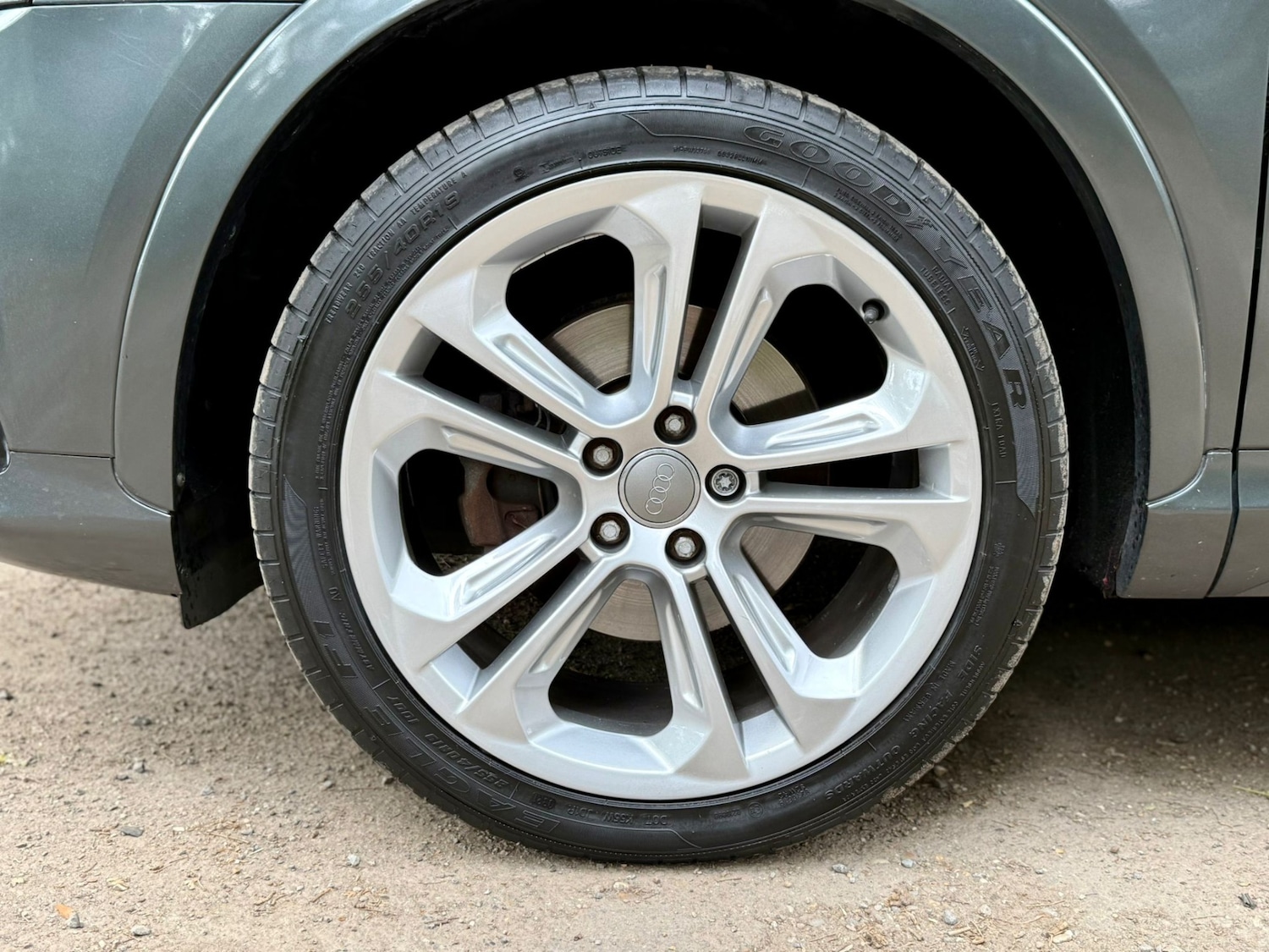 Used Audi Q3 2016 for sale - 76750331: Photo 87