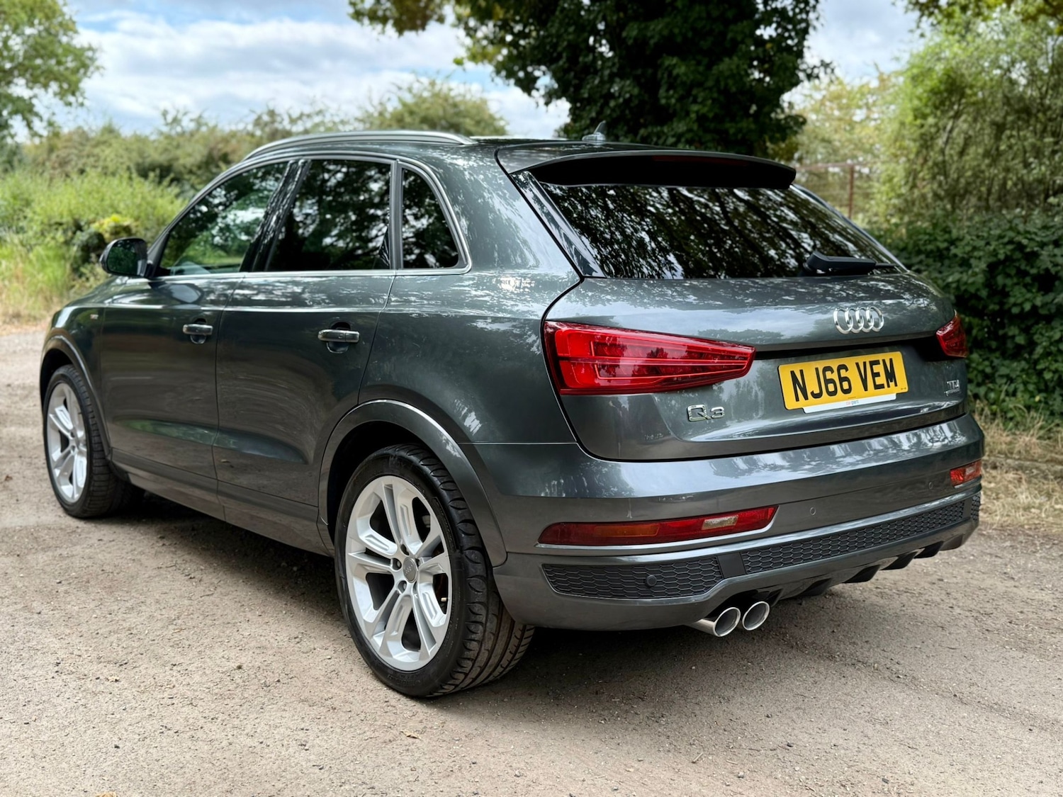 Used Audi Q3 2016 for sale - 76750331: Photo 91