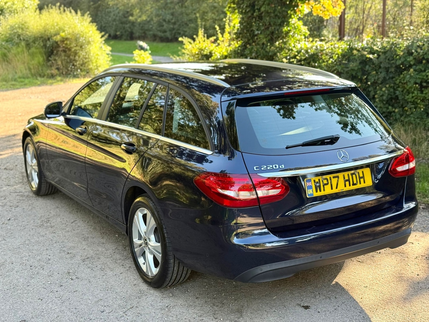 Used Mercedes-Benz C Class 2017 for sale - 76751993: Photo 19