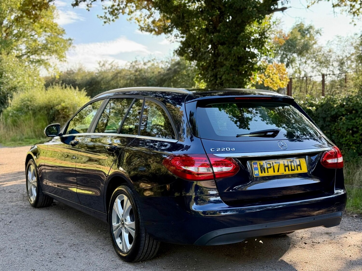 Used Mercedes-Benz C Class 2017 for sale - 76751993: Photo 25