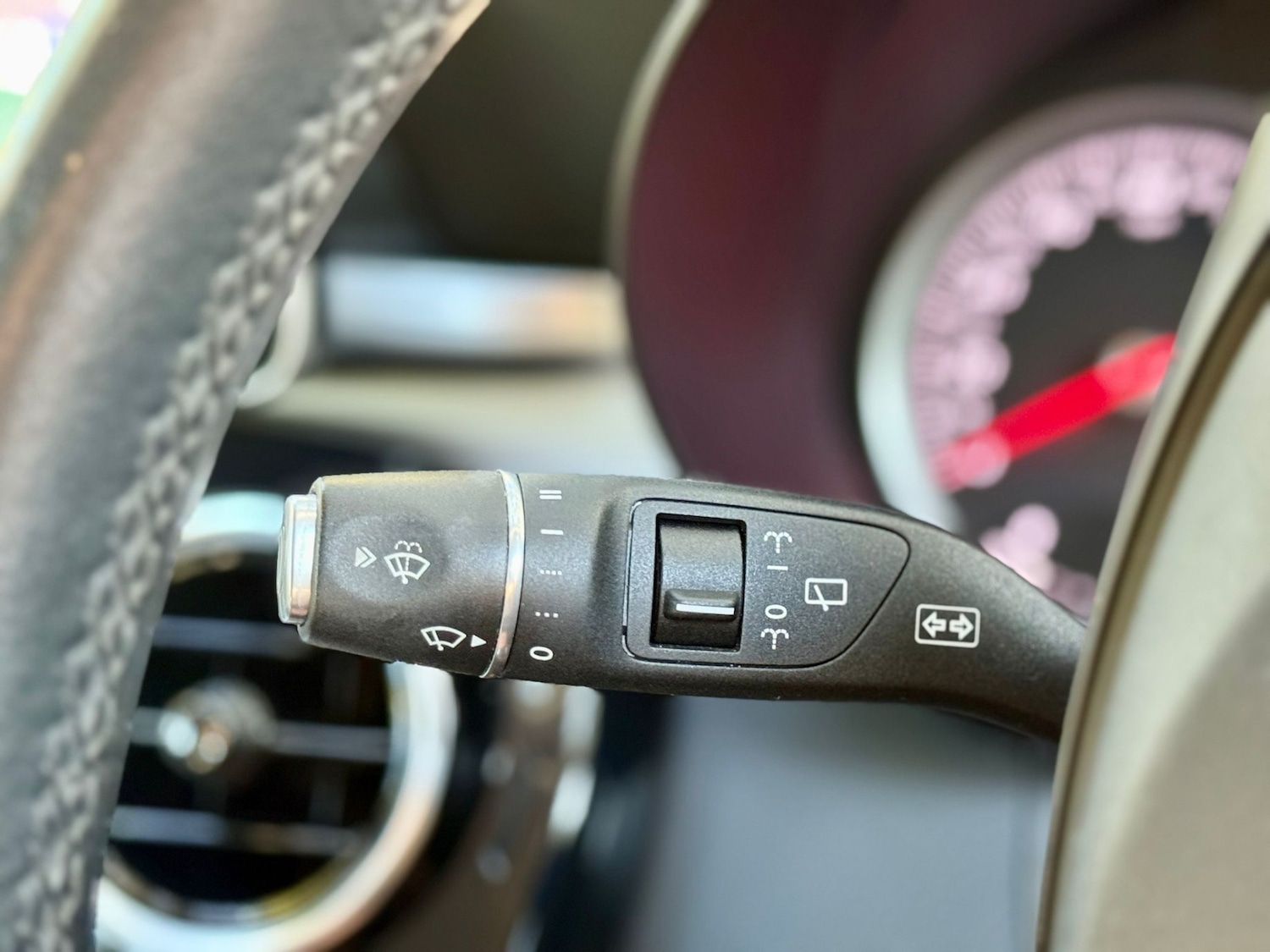 Used Mercedes-Benz C Class 2017 for sale - 76751993: Photo 67