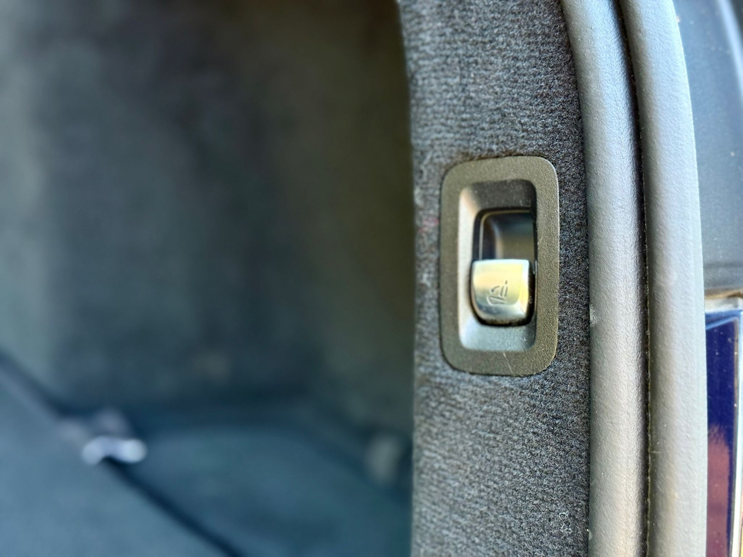 Used Mercedes-Benz C Class 2017 for sale - 76751993: Photo 9