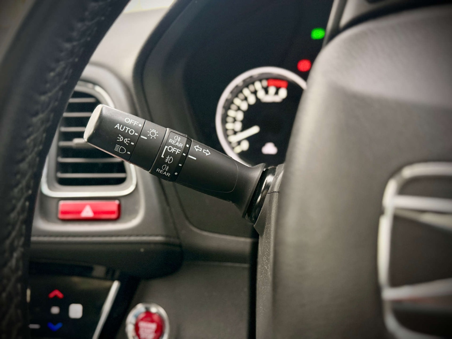 Used Honda HR-V 2016 for sale - 77270964: Photo 76