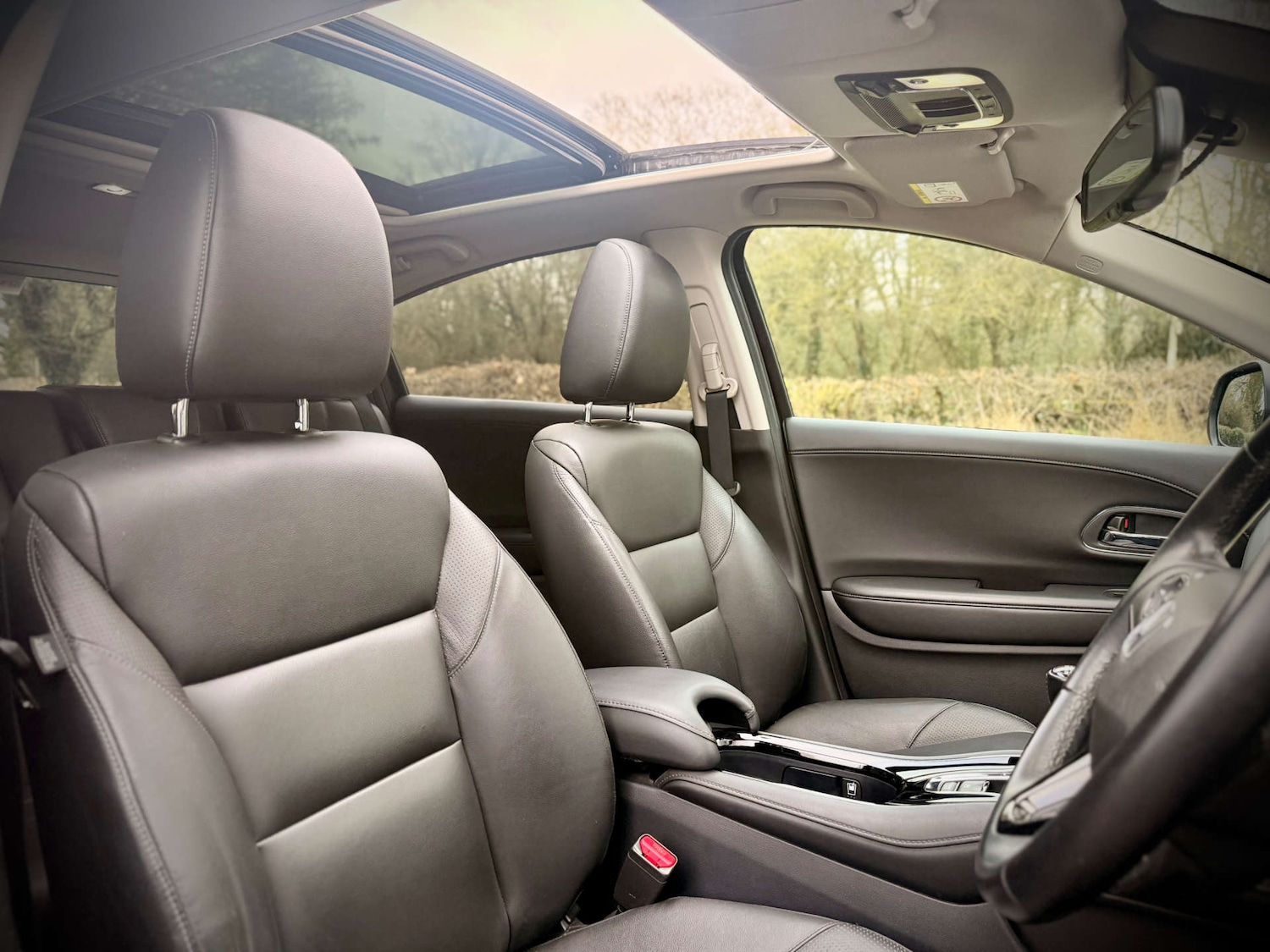 Used Honda HR-V 2016 for sale - 77270964: Photo 8