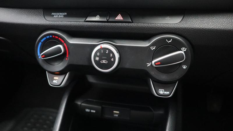 Used Kia Stonic 2022 for sale - 77117035: Photo 22