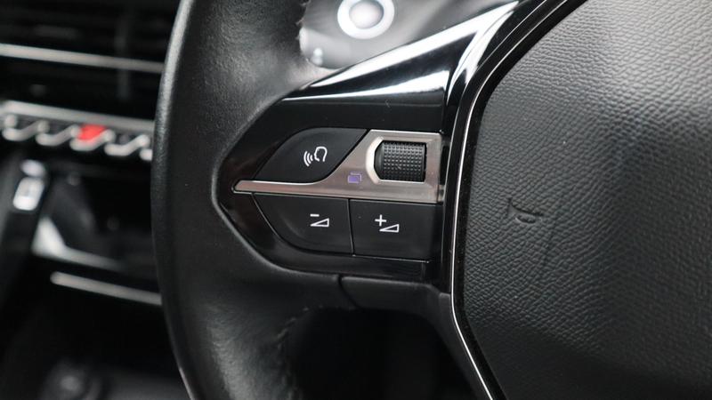 Used Peugeot 208 2021 for sale - 77116984: Photo 17