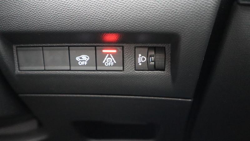 Used Peugeot 208 2021 for sale - 77116984: Photo 27